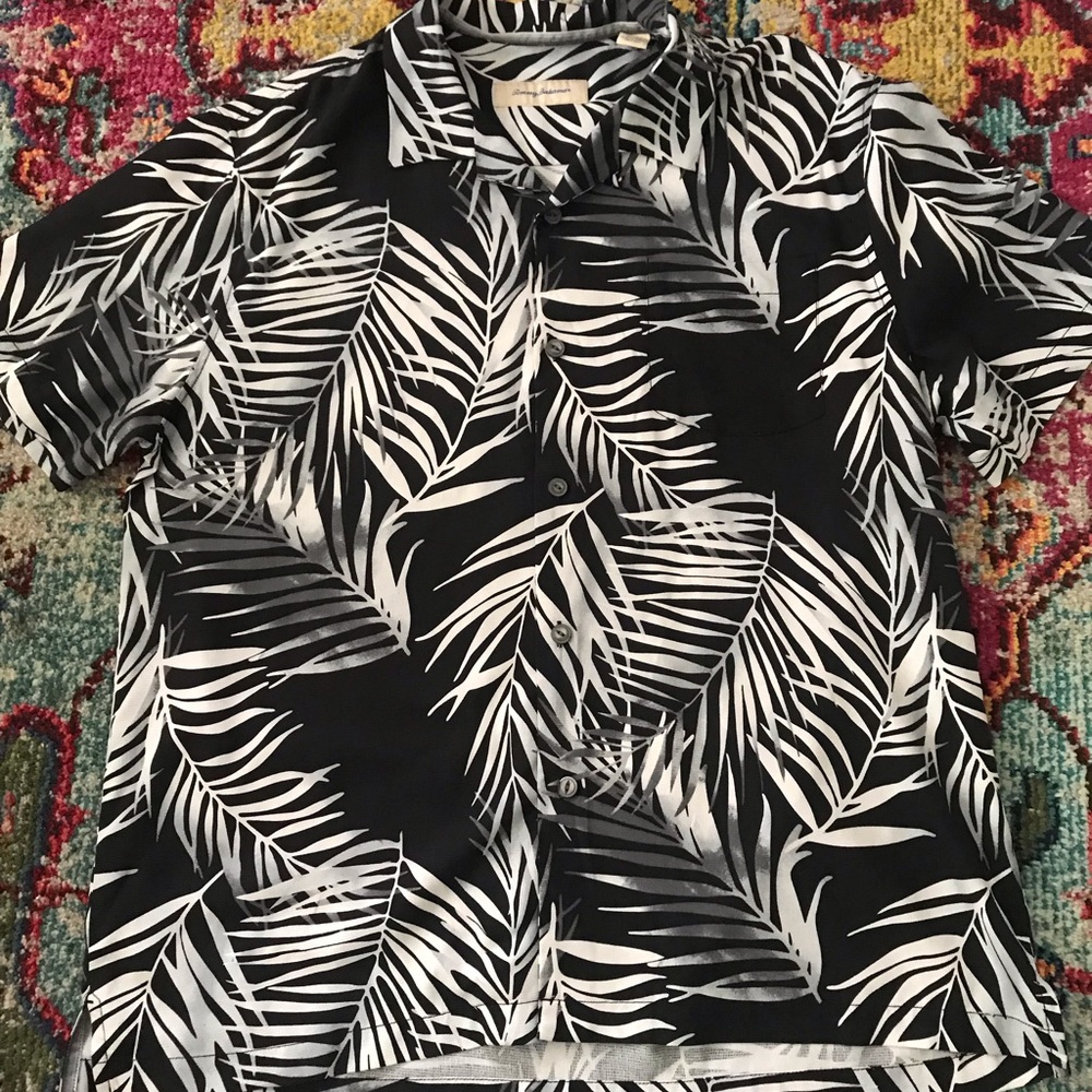 Tommy Bahama button up shirt